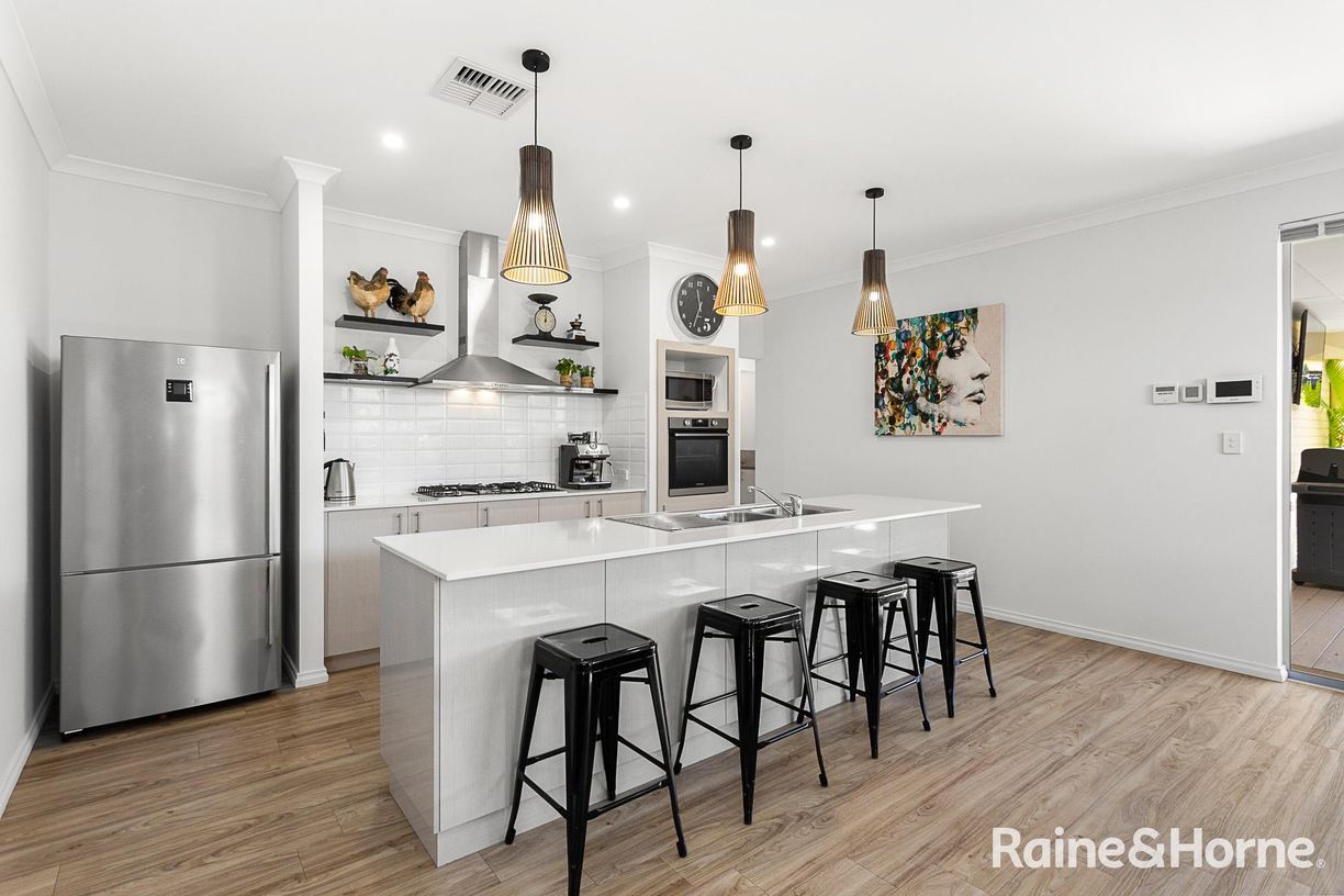 19 Torrigiani Street — photo 9 of 30