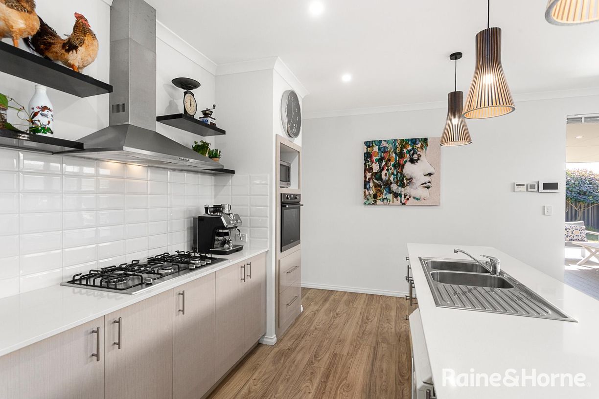 19 Torrigiani Street — photo 7 of 30