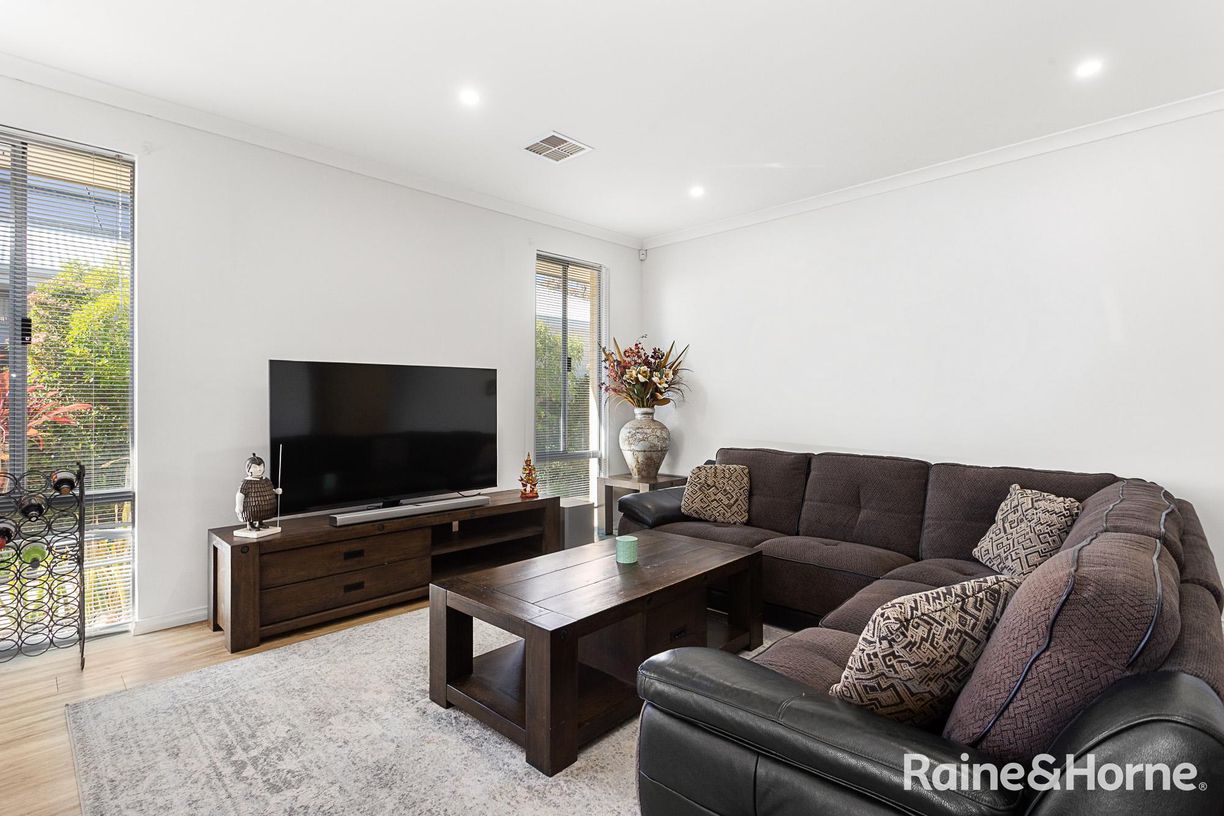 19 Torrigiani Street — photo 14 of 30