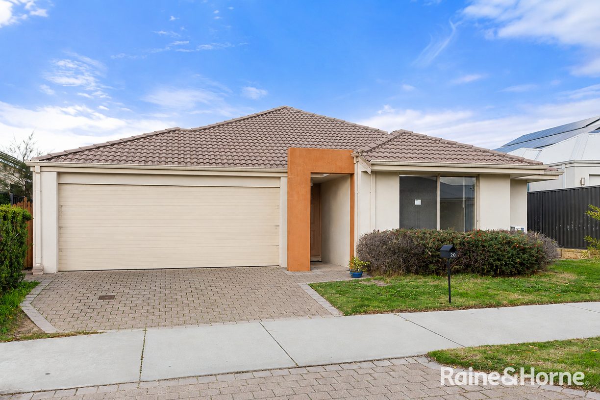 20 Flagstaff Road — photo 2 of 30