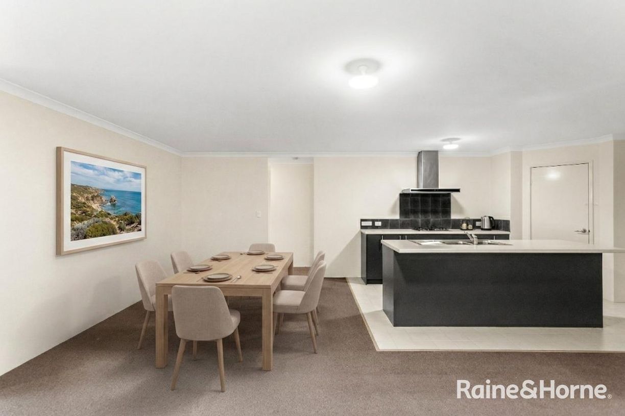 20 Flagstaff Road — photo 15 of 30