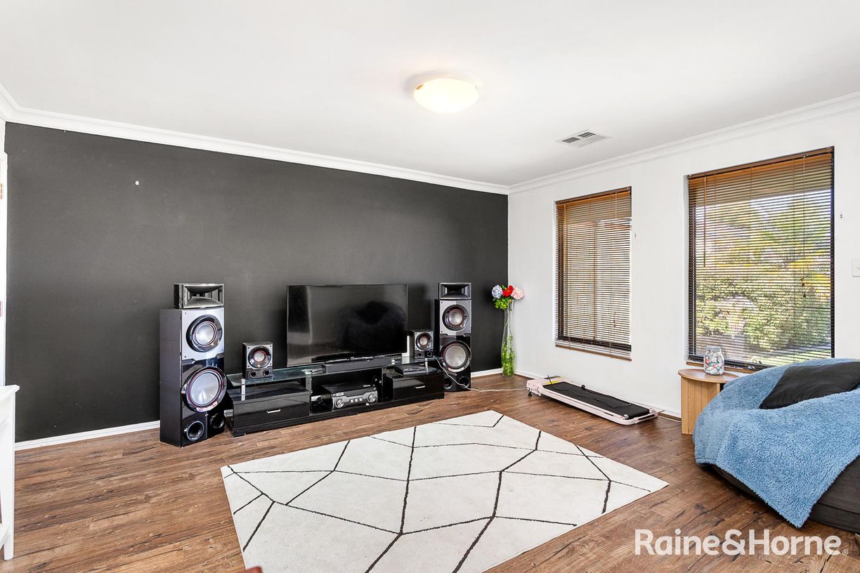 3 Arreton Way — photo 3 of 18