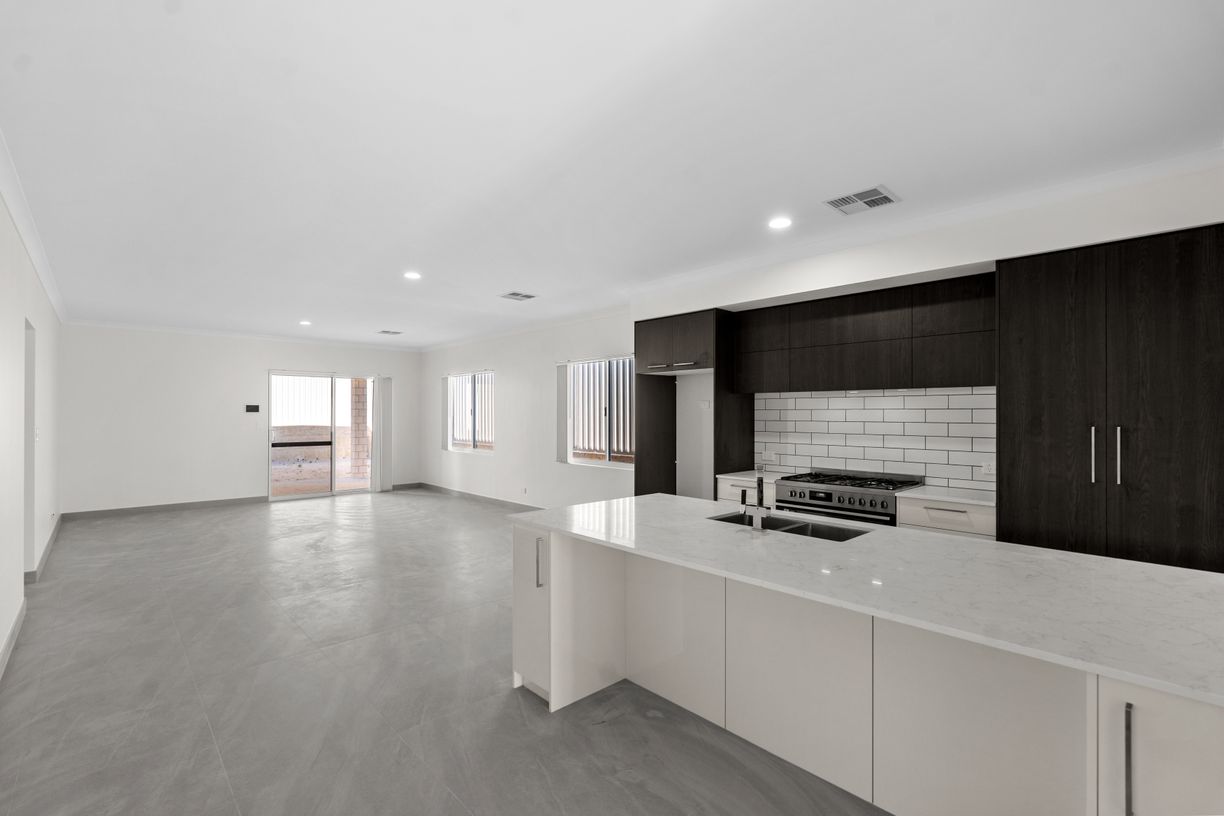 118 Commander Drive — photo 15 of 30