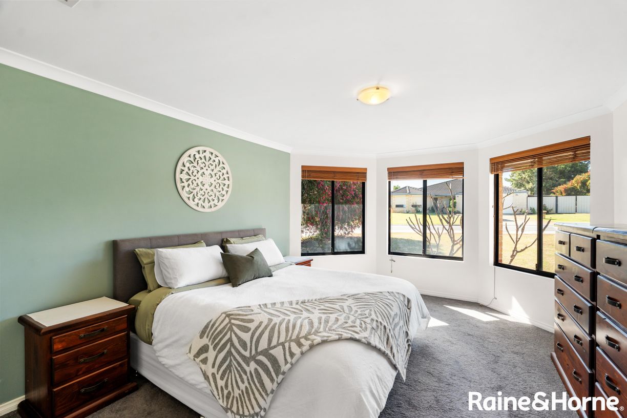 28 Gungurru Avenue — photo 2 of 26