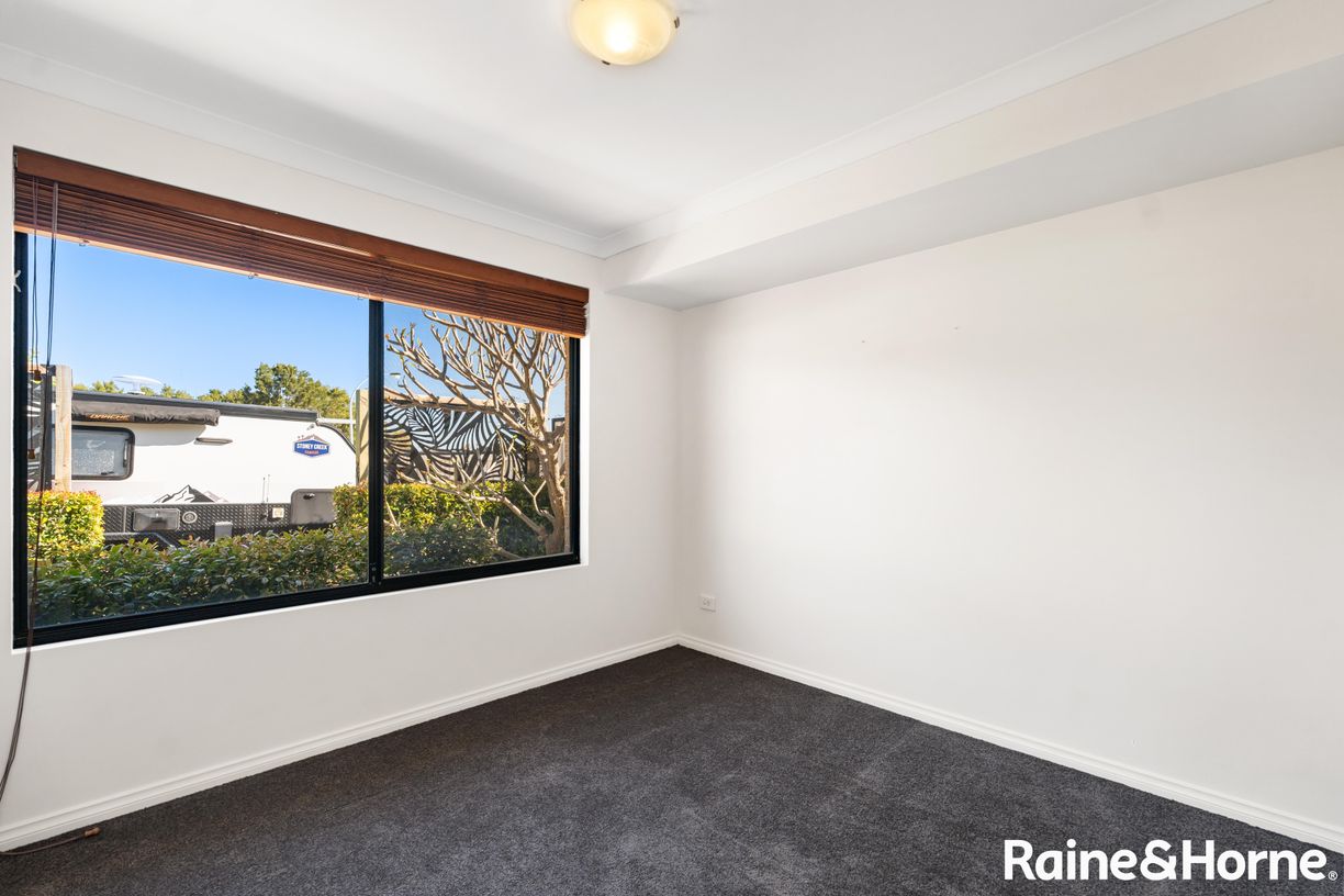 28 Gungurru Avenue — photo 15 of 26
