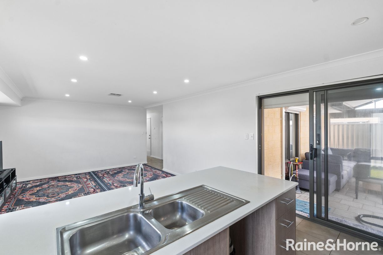 10 Harding Street — photo 7 of 23