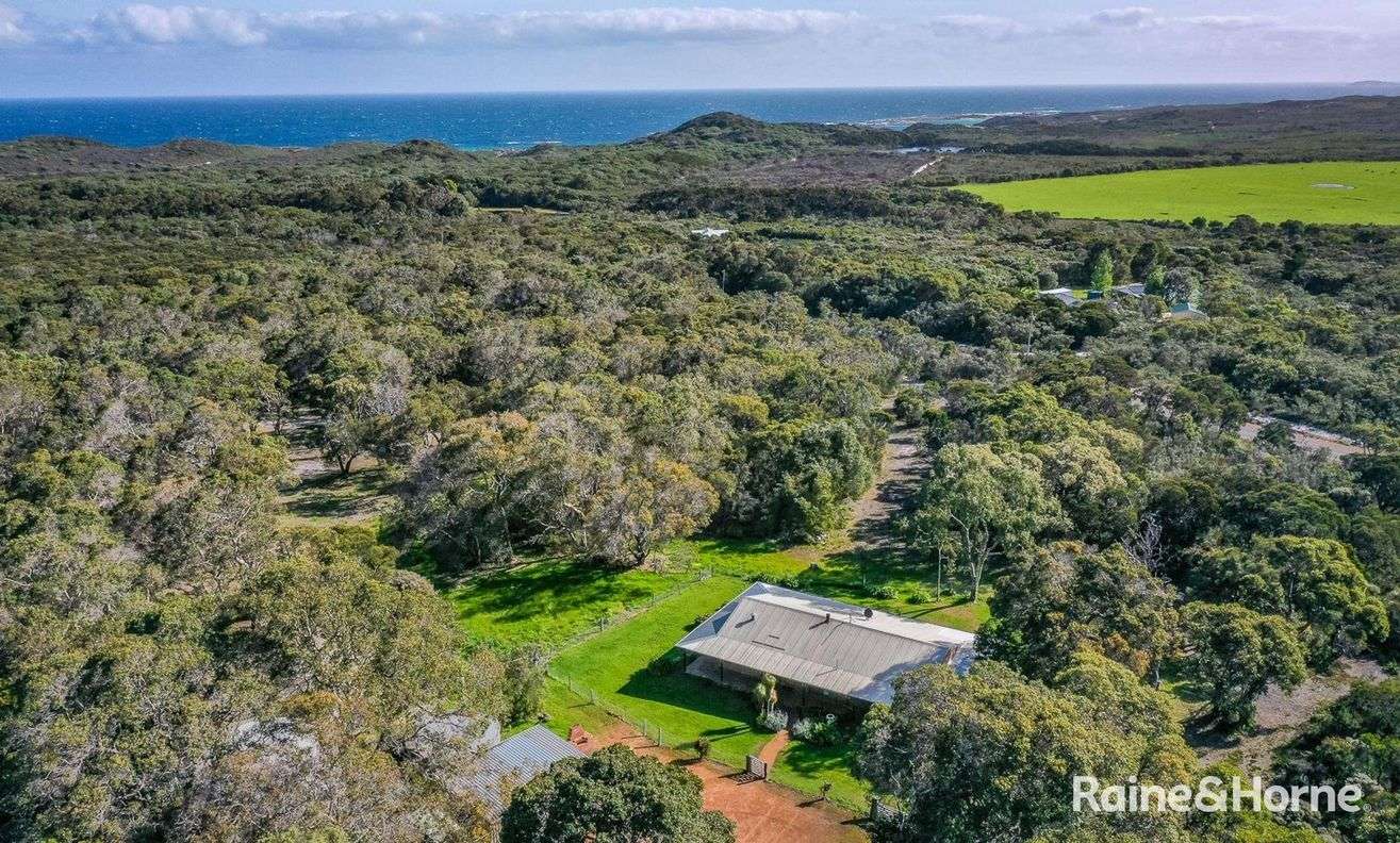 12 Burke Place — photo from Raine & Horne Great Southern