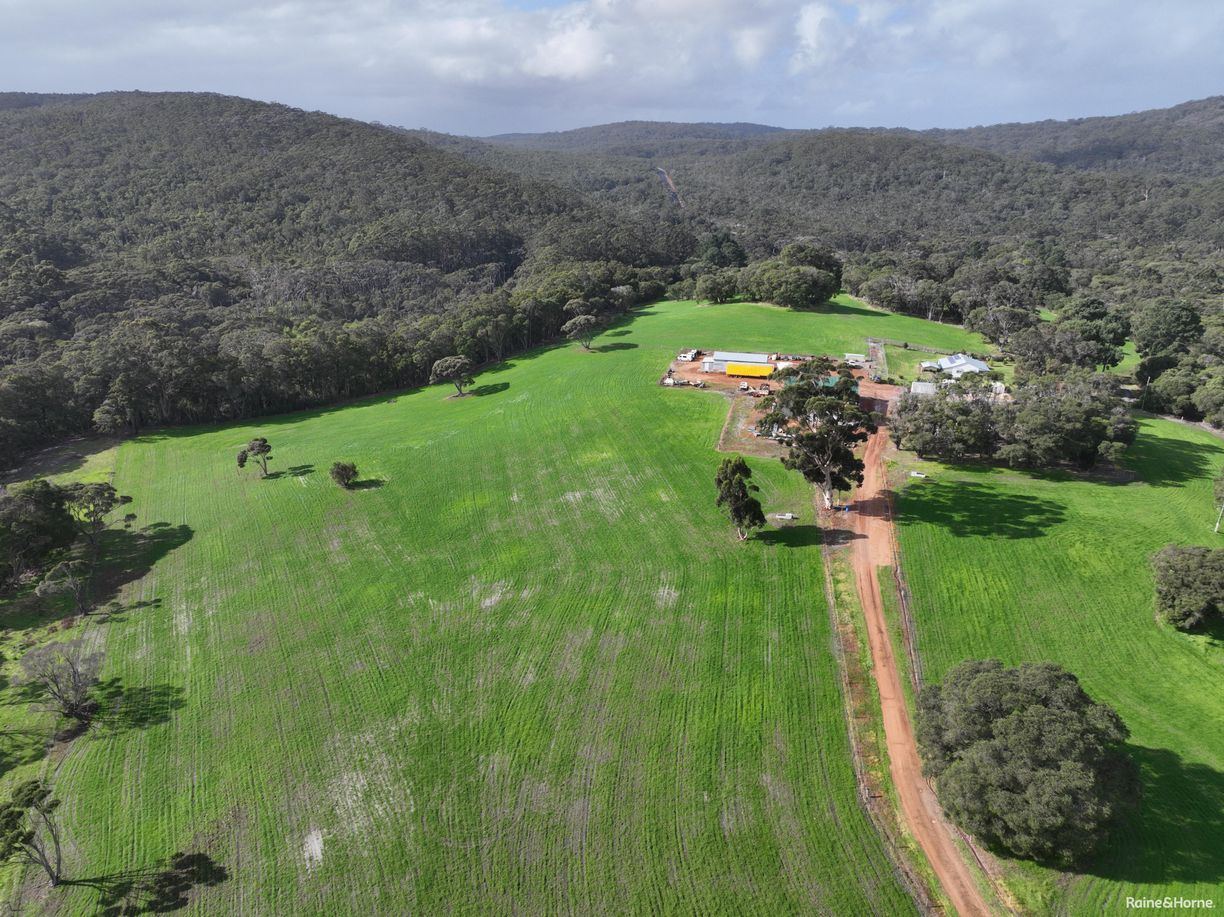 38701 South Western Highway — photo from Raine & Horne Great Southern