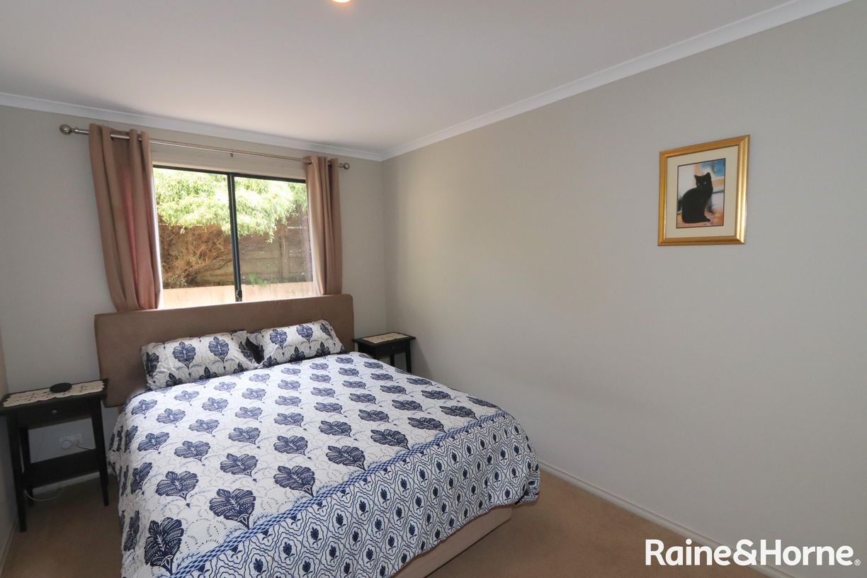 2/15 Scotsdale Road — photo 8 of 15
