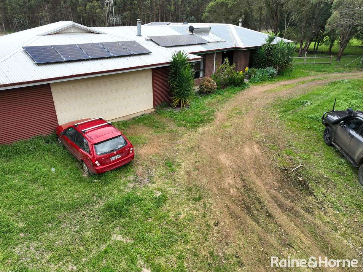 23 Verne Road — photo 13 of 23