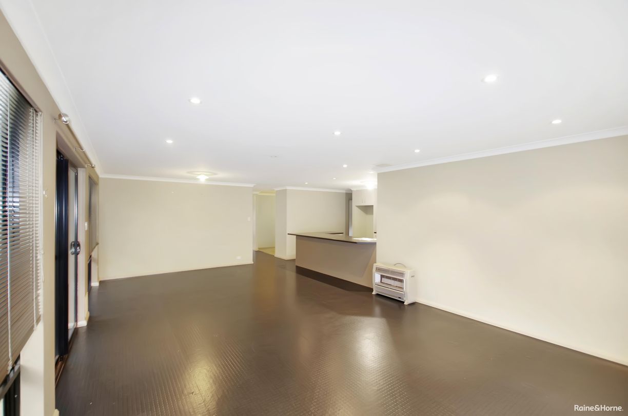 43 Pegasus Boulevard — photo 4 of 17