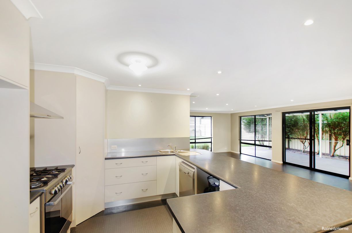 43 Pegasus Boulevard — photo 5 of 17