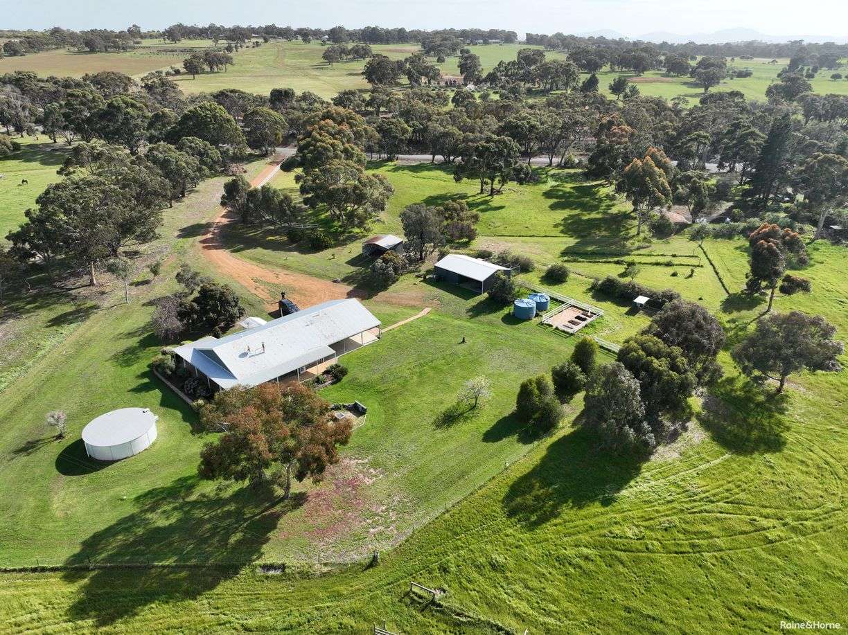 939 Carbarup Road — photo 8 of 30