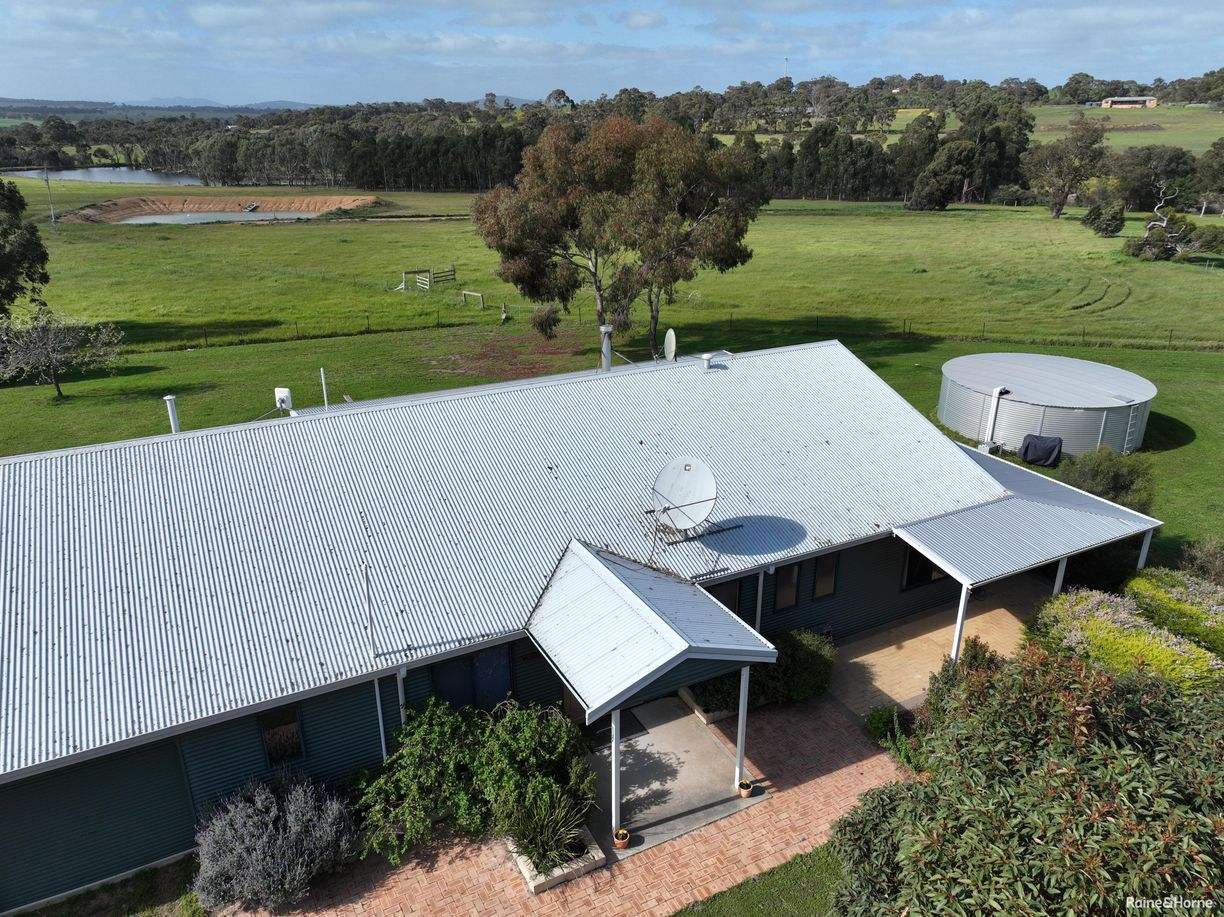 939 Carbarup Road — photo 6 of 30