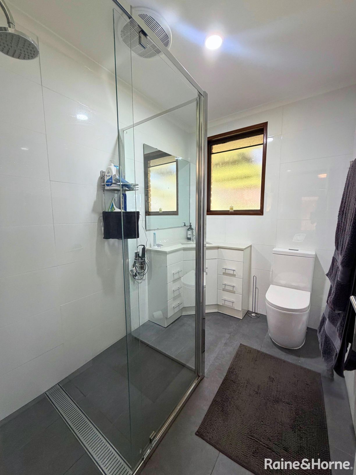 6 Bonthorpe Court — photo 11 of 26