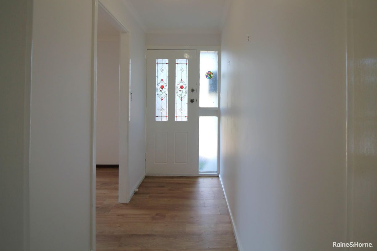 5 Armstrong Street — photo 4 of 19