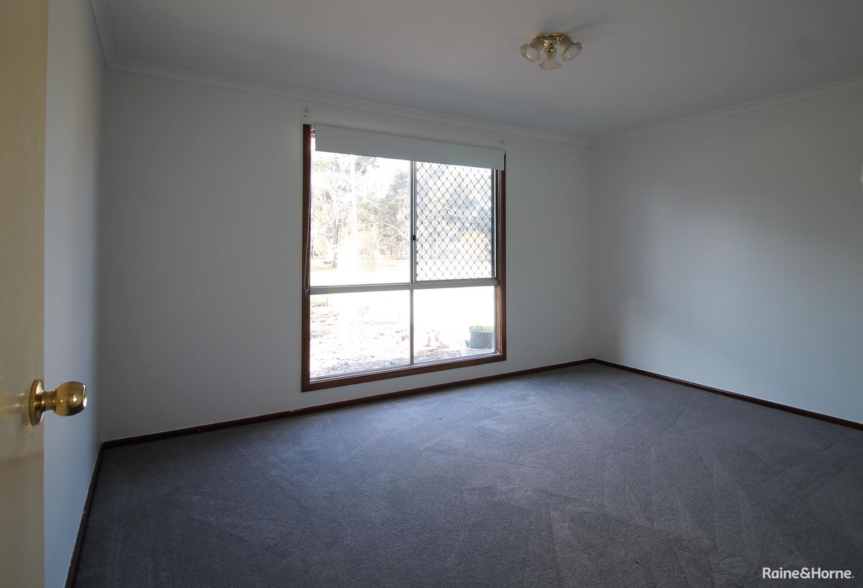 5 Armstrong Street — photo 12 of 19