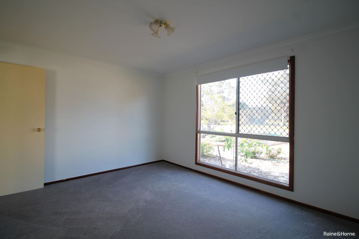 5 Armstrong Street — photo 13 of 19