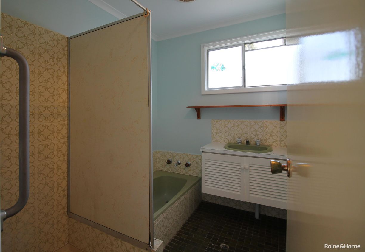 5 Armstrong Street — photo 15 of 19