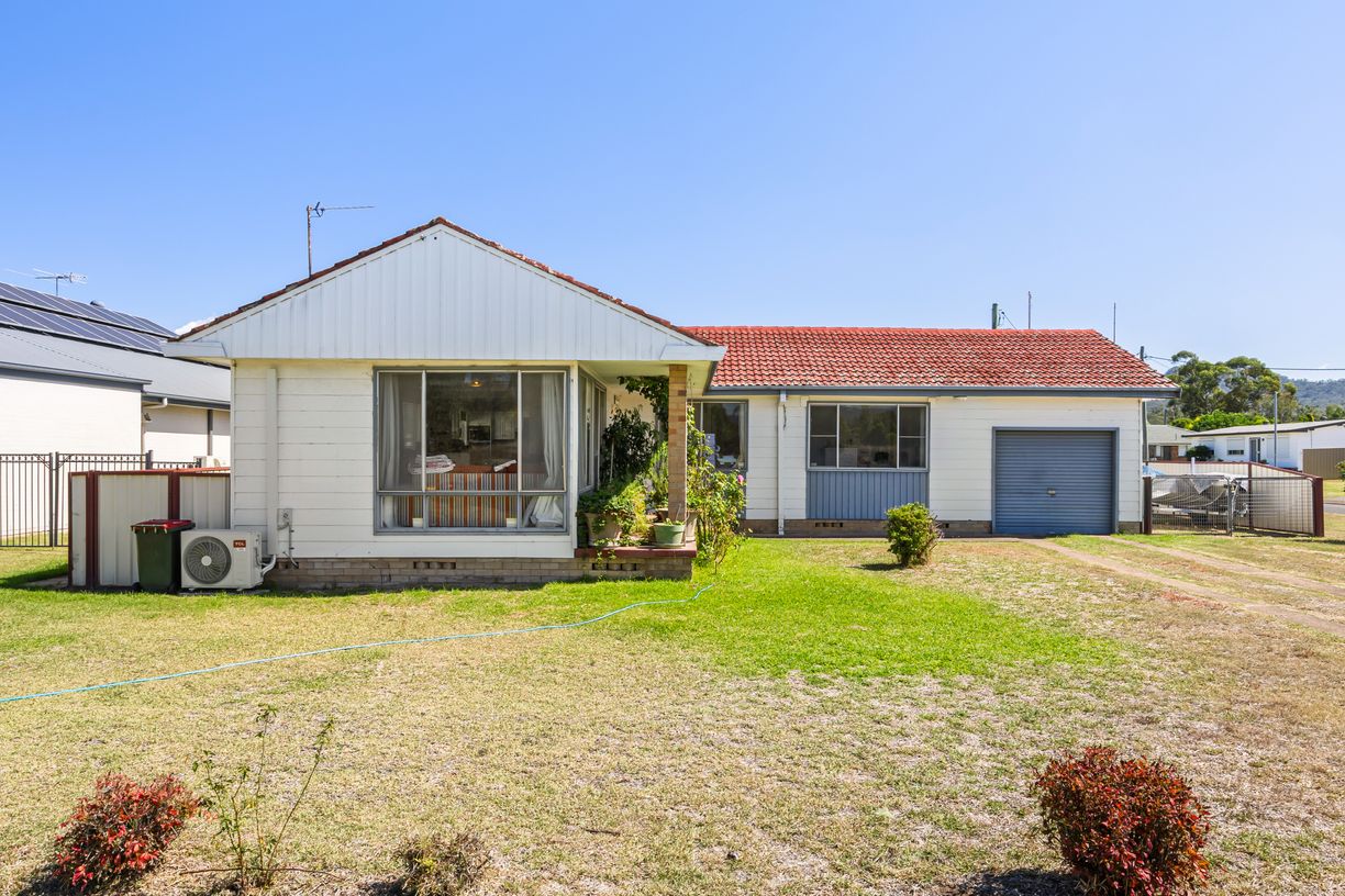 20 Palace Street — photo from Raine & Horne Kurri Kurri | Muswellbrook