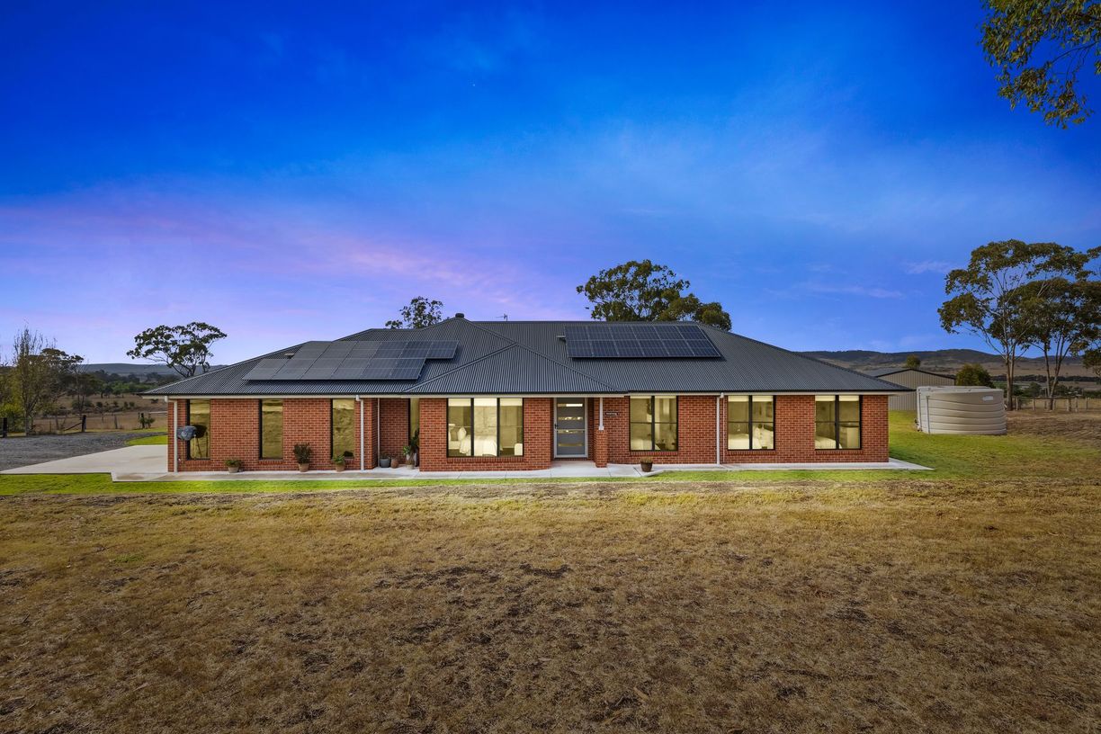 13B Grey Gum Road — photo from Raine & Horne Kurri Kurri | Muswellbrook