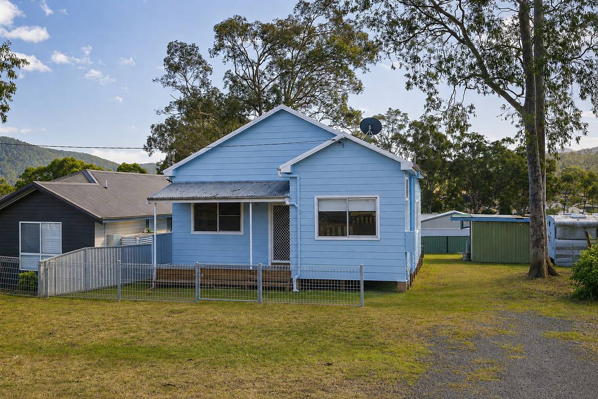 10 Wollombi Road — photo from Raine & Horne Kurri Kurri | Muswellbrook