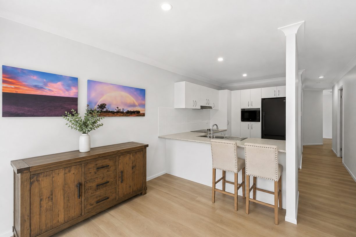 1/27D Mitchell Street — photo 2 of 14