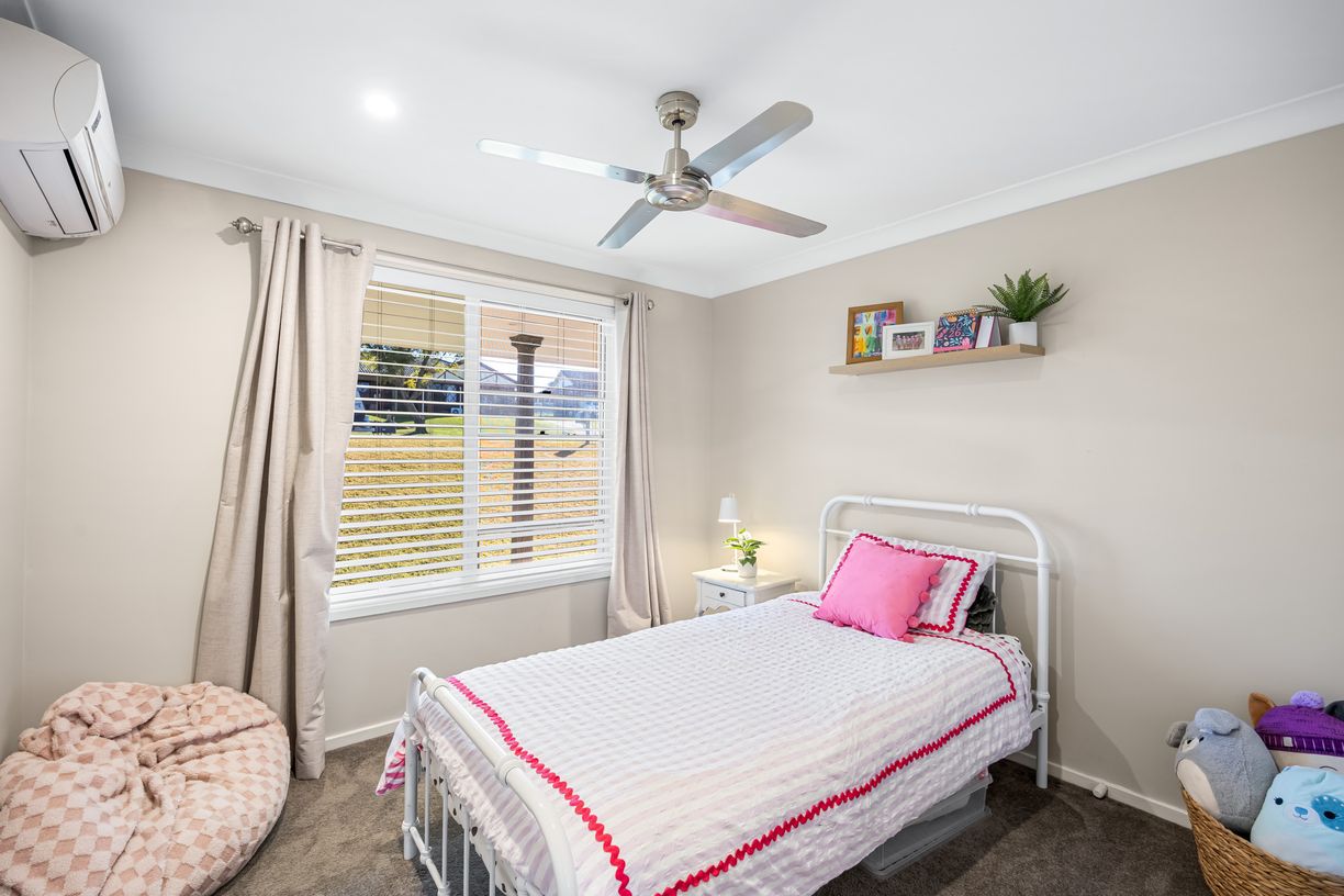 6 Shiraz Street — photo 11 of 24