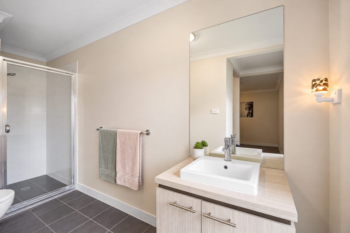 70 Alkira Avenue — photo 7 of 17