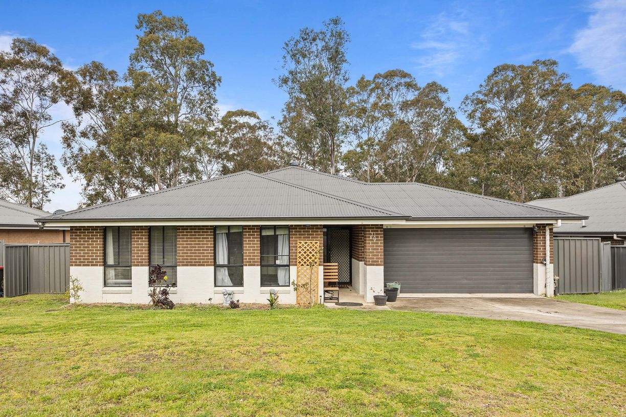 70 Alkira Avenue — photo from Raine & Horne Kurri Kurri | Muswellbrook