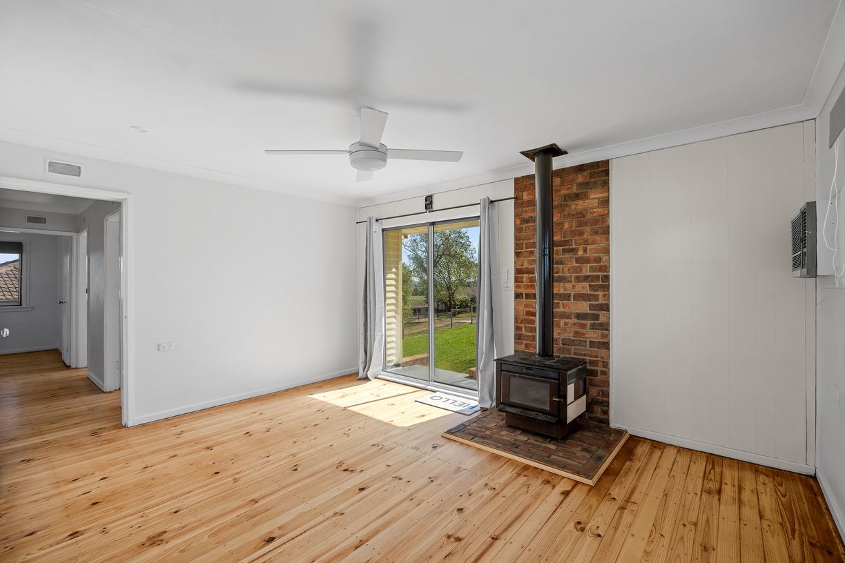 19 Tobruk Avenue — photo 2 of 18