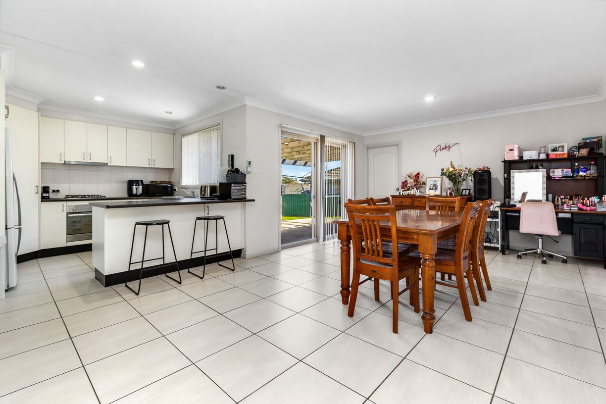 11 Mussel Street — photo 2 of 15