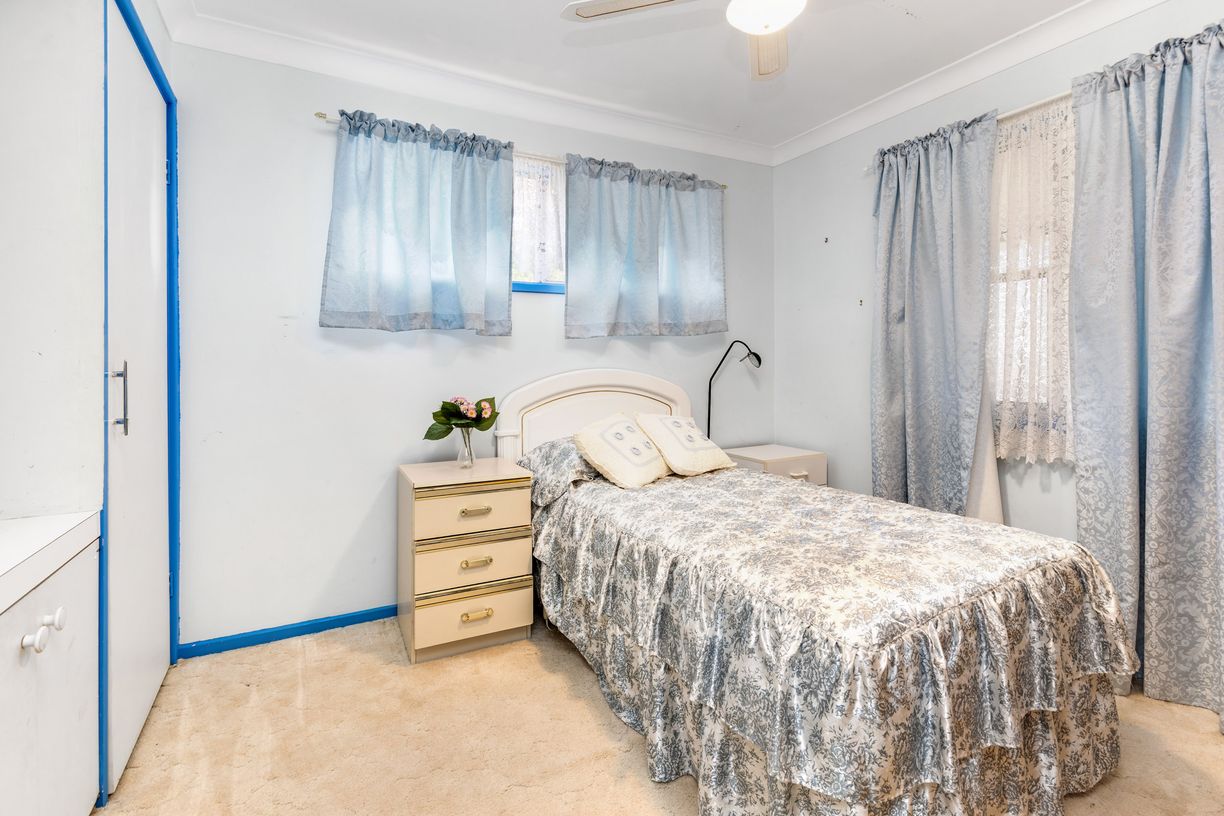 15 Upper Campbell Street — photo 11 of 18