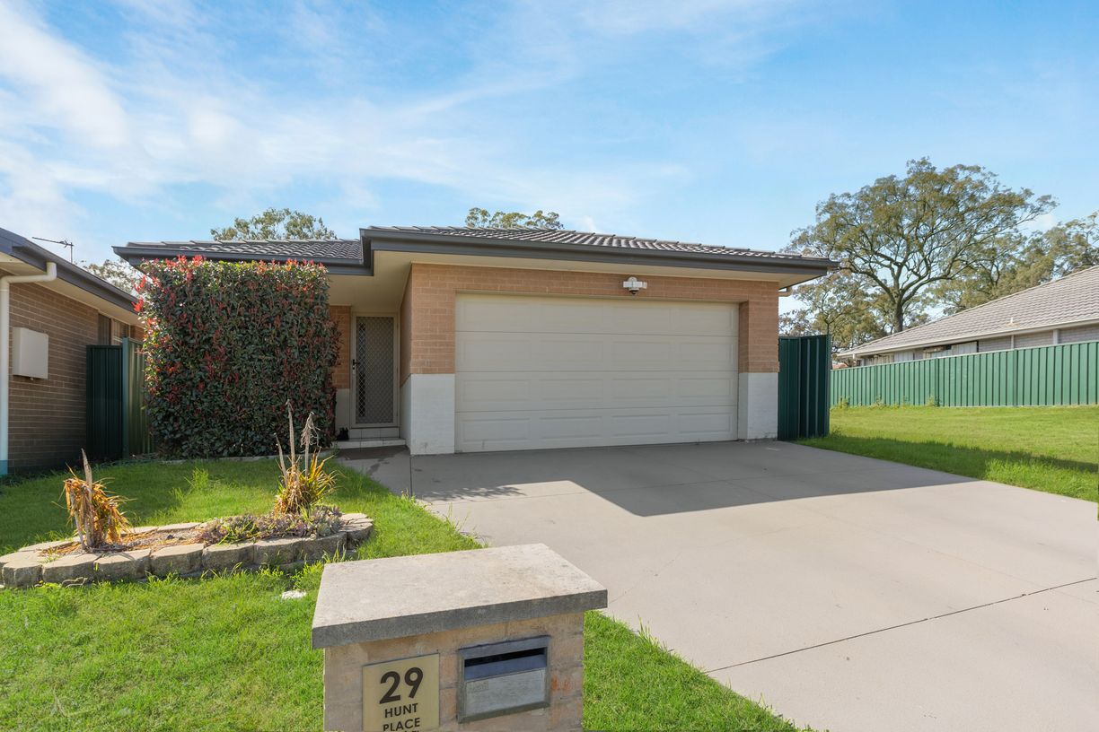 29 Hunt Place — photo from Raine & Horne Kurri Kurri | Muswellbrook