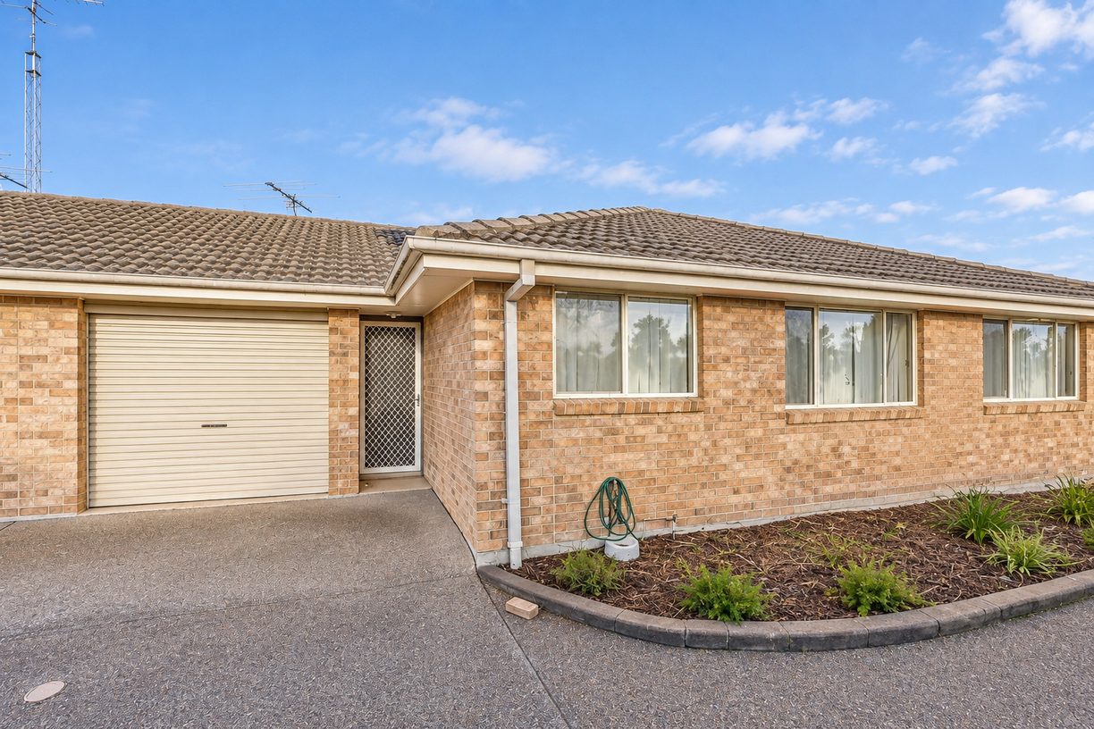 2/49 Rawson Street — photo from Raine & Horne Kurri Kurri | Muswellbrook