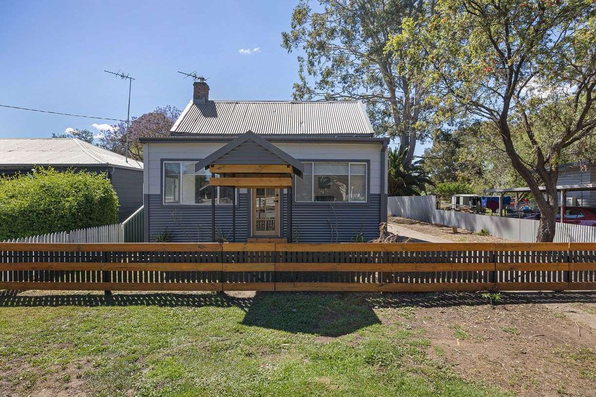 5 Scott Street — photo from Raine & Horne Kurri Kurri | Muswellbrook