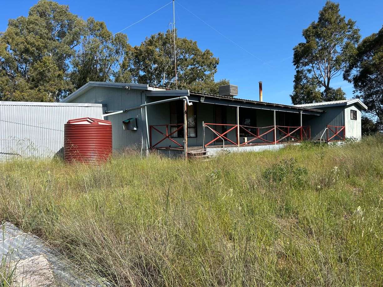 2898 Gillingarra Road — photo 14 of 17