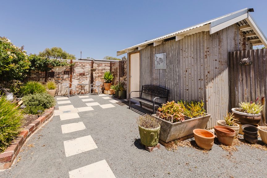 129 Campbell Street — photo 15 of 30