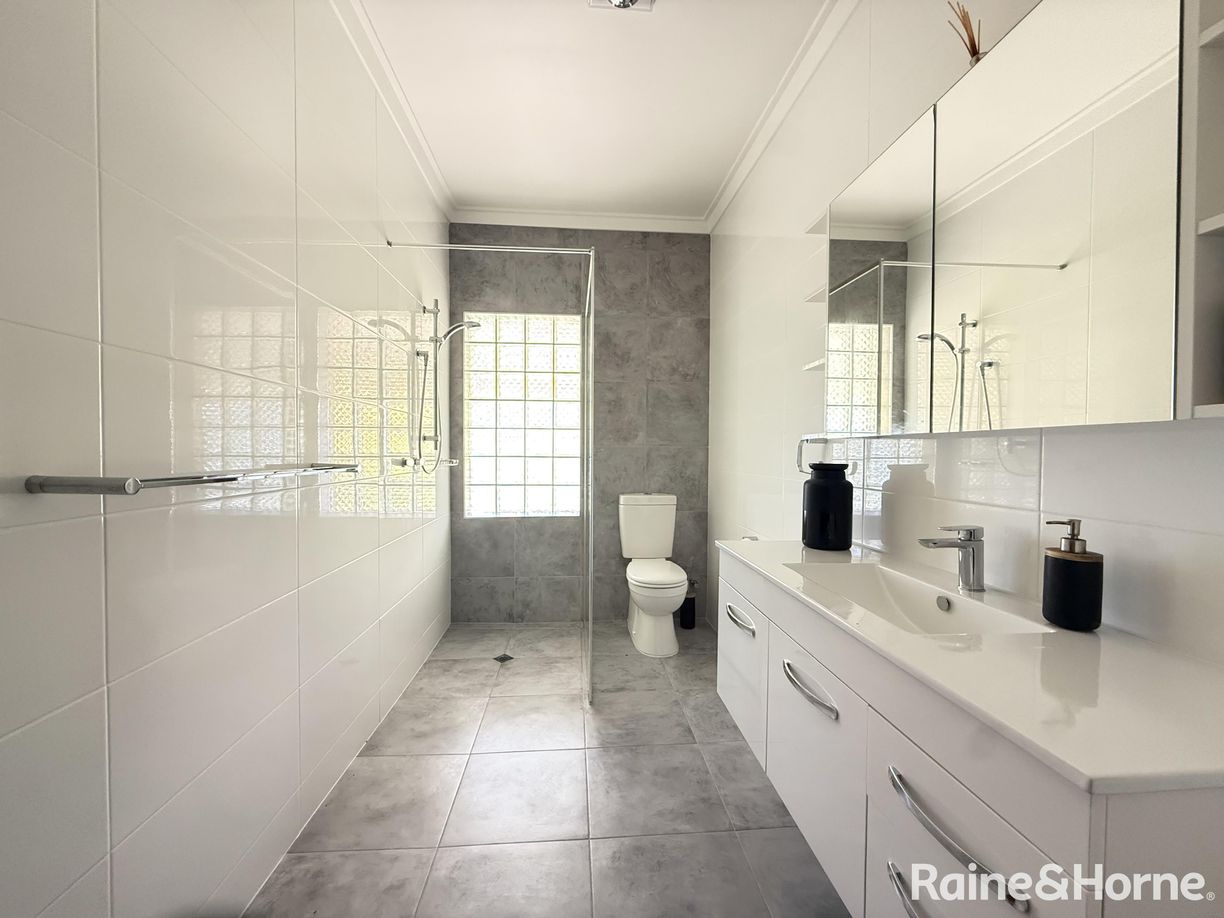18 Alana Road — photo 3 of 30