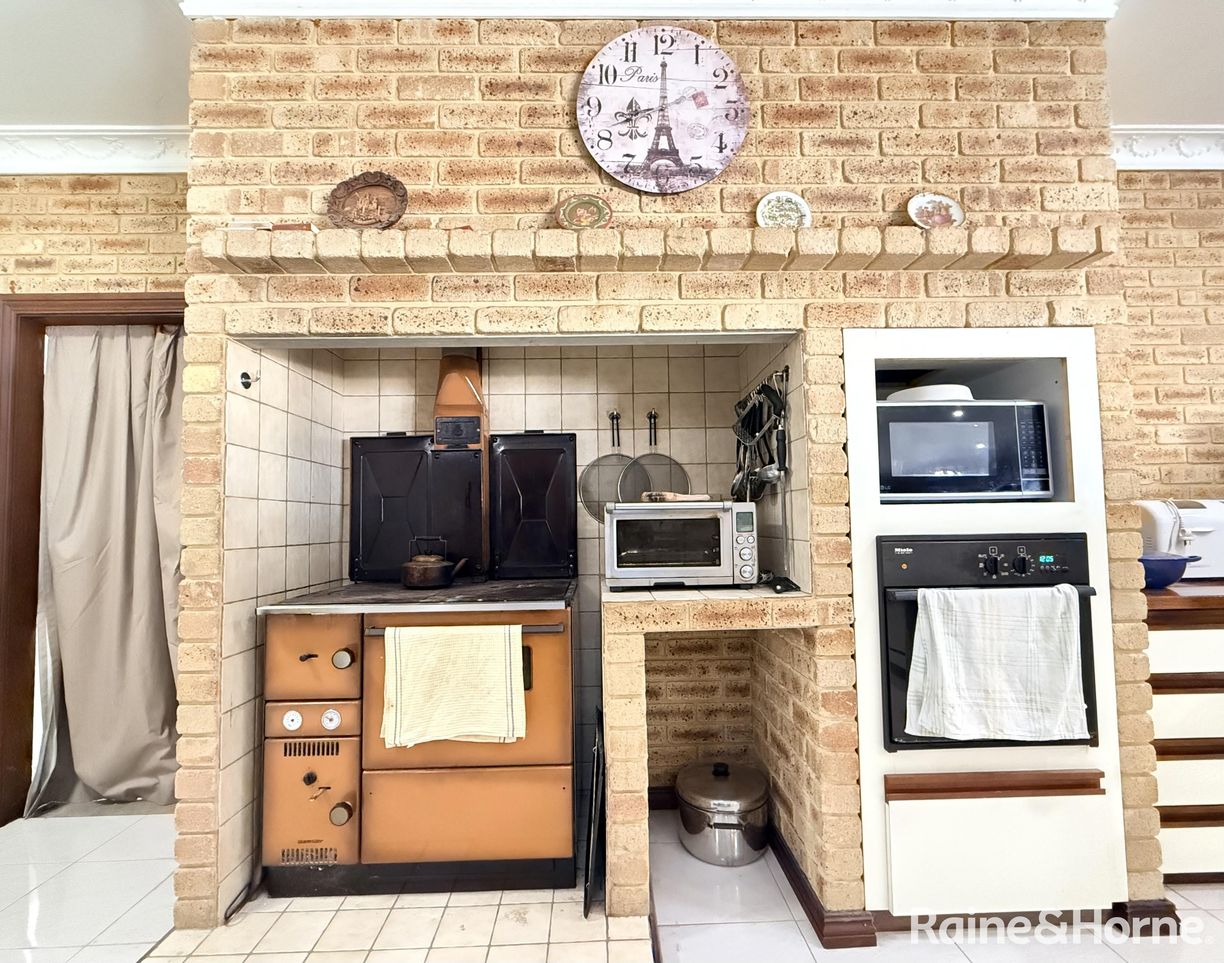 18 Alana Road — photo 14 of 30