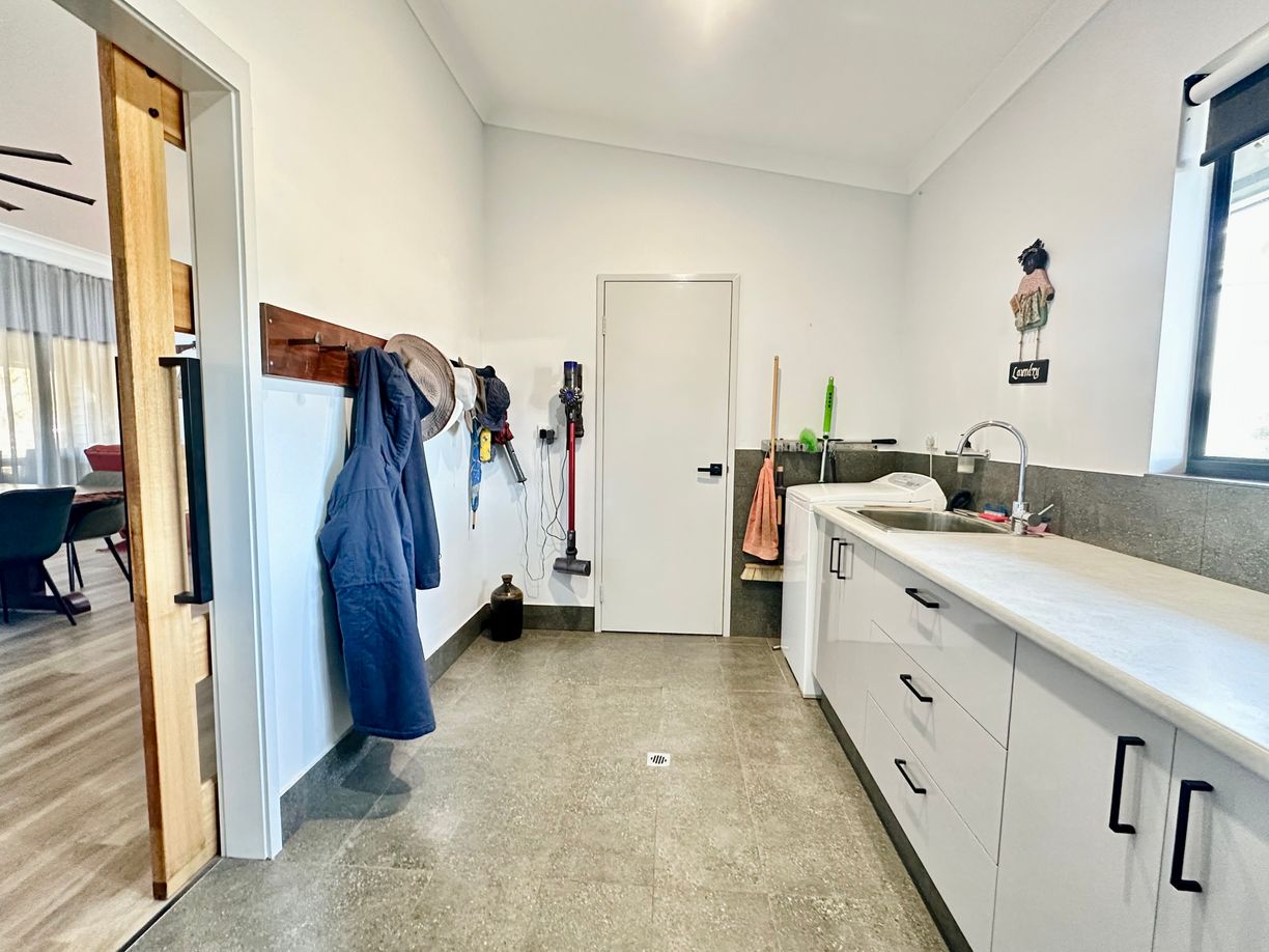 58 Pitt Street — photo 23 of 30