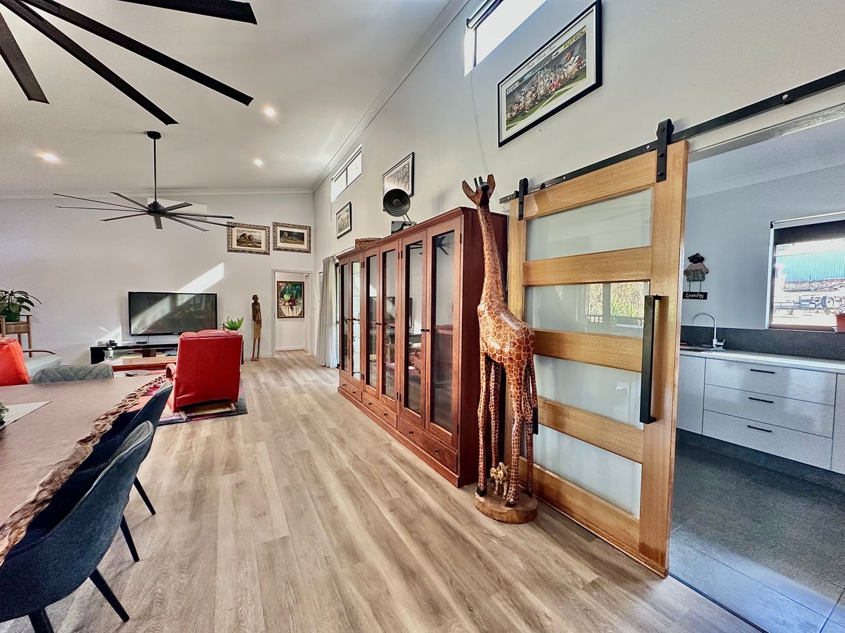 58 Pitt Street — photo 9 of 30