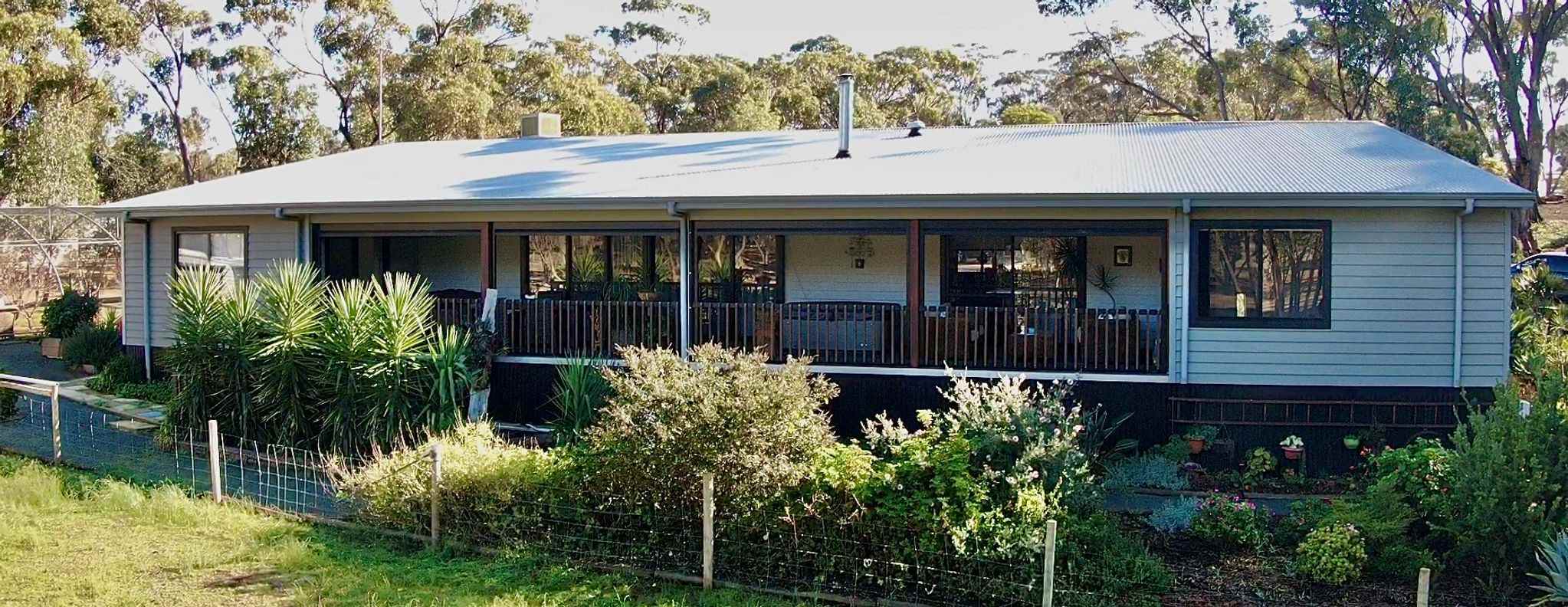 58 Pitt Street — photo from Raine & Horne Rural WA