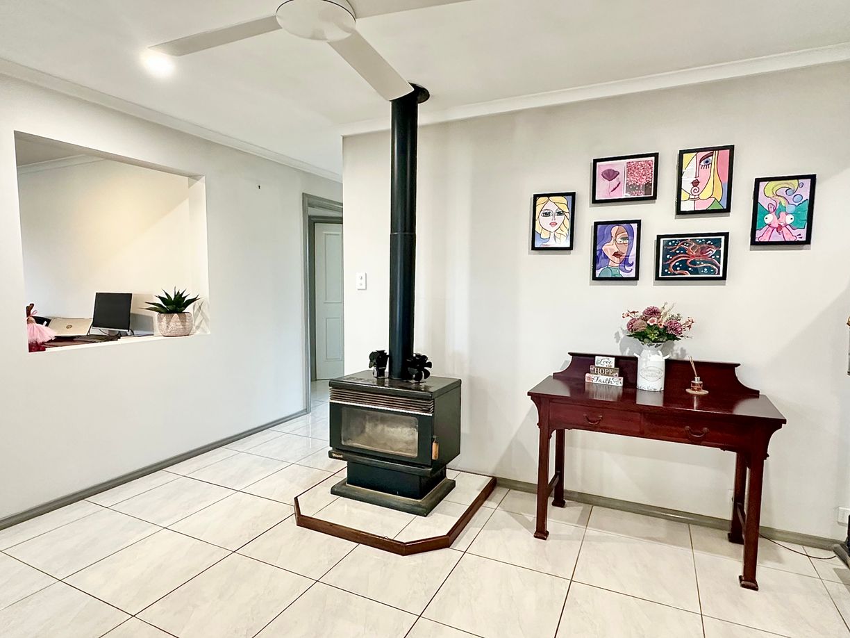 111 Colin Street — photo 8 of 30