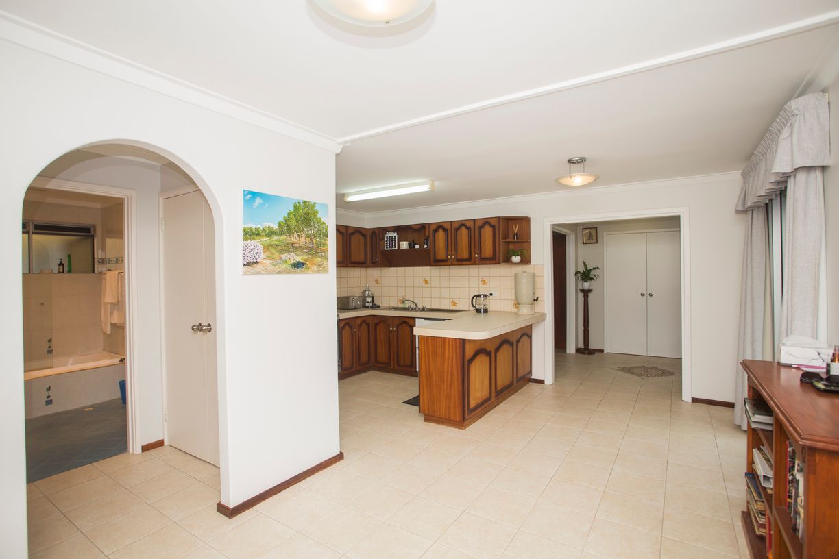 4 Dowse Court — photo 12 of 30