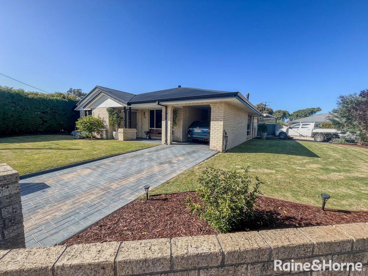 33 Frearson Street — photo from Raine & Horne Rural WA