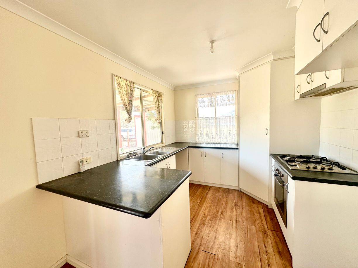 16A Paragon Street — photo 4 of 23