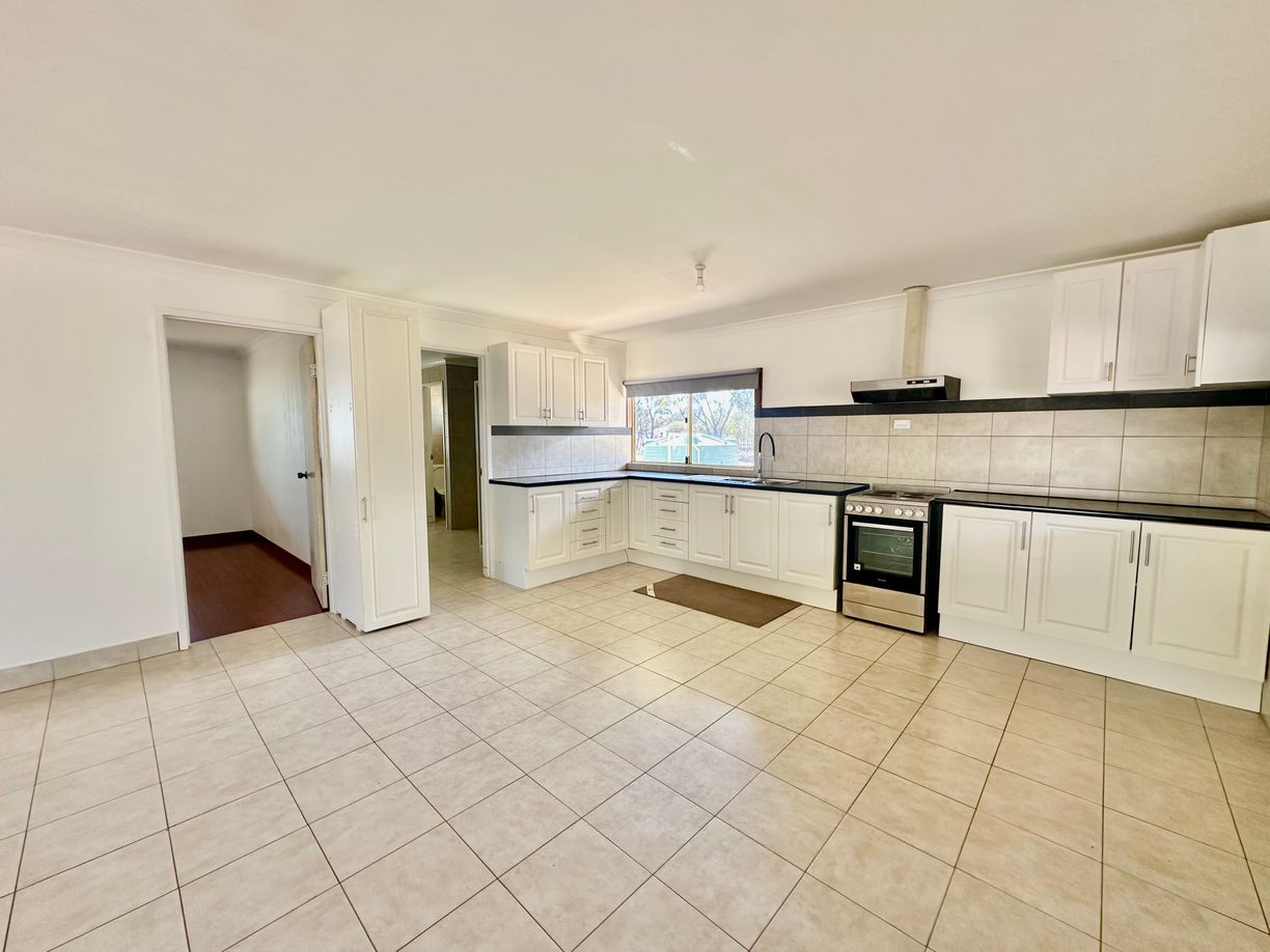59 Alexandra Street — photo 7 of 30