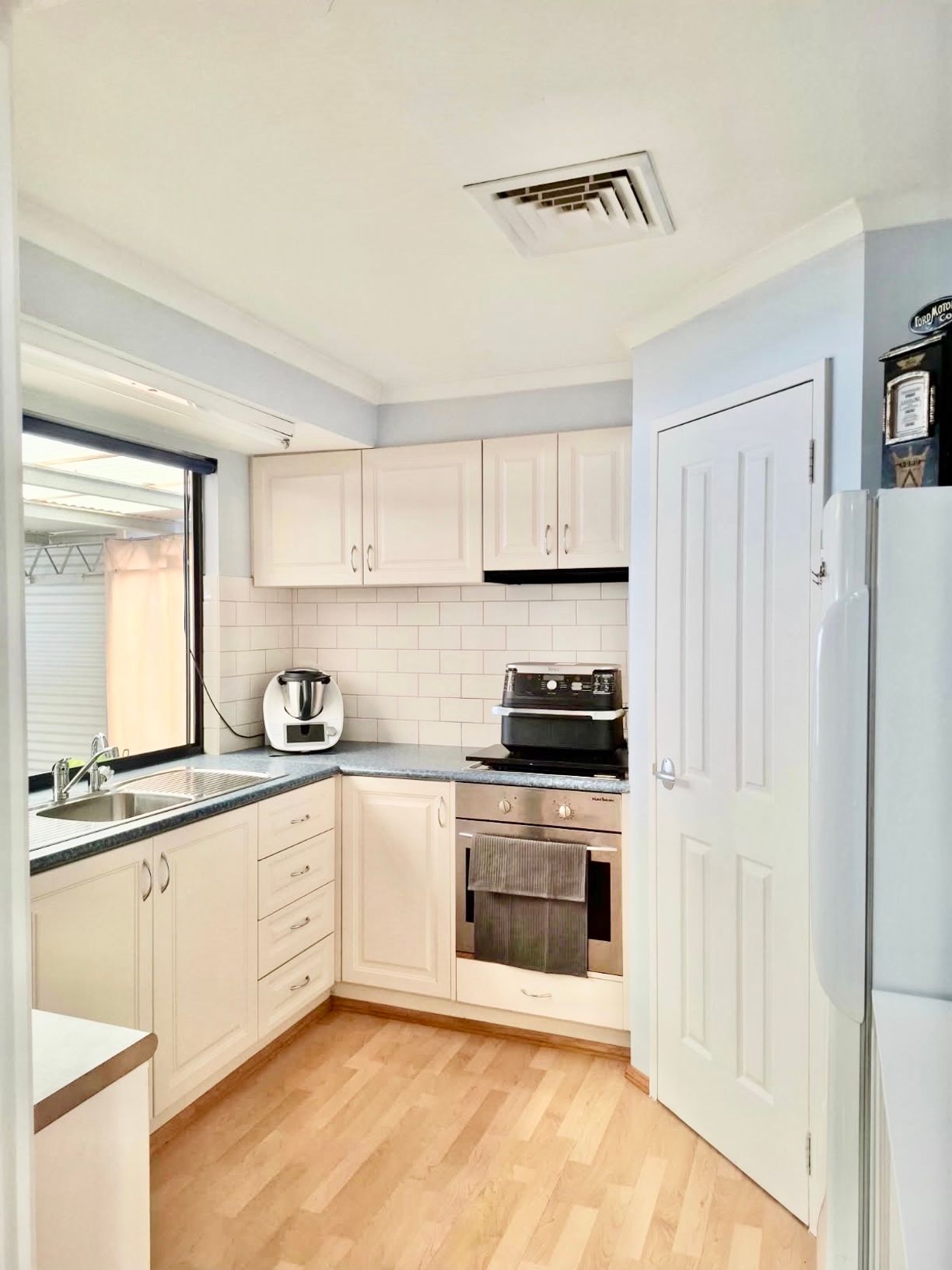 15 Taylor Street — photo 15 of 21