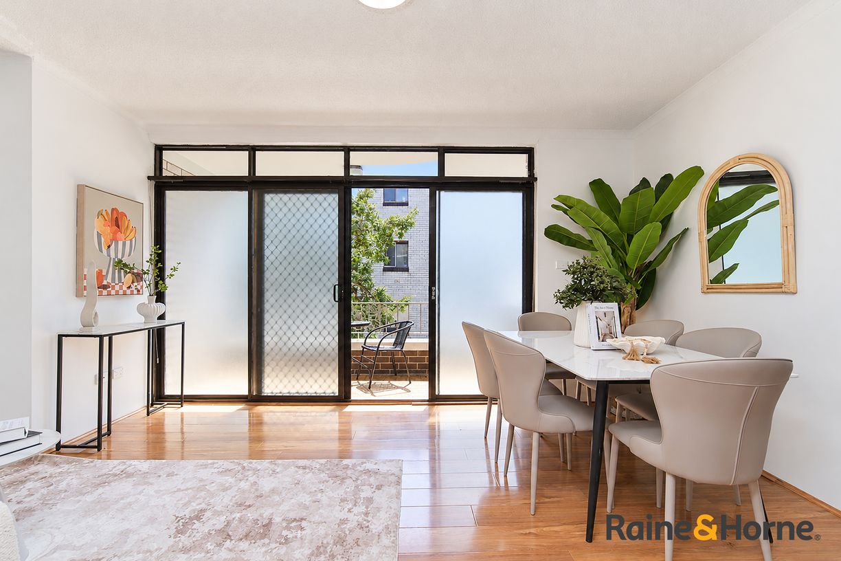 5/41-43 Forsyth Street — photo from Raine & Horne Rhodes | Wentworth Point